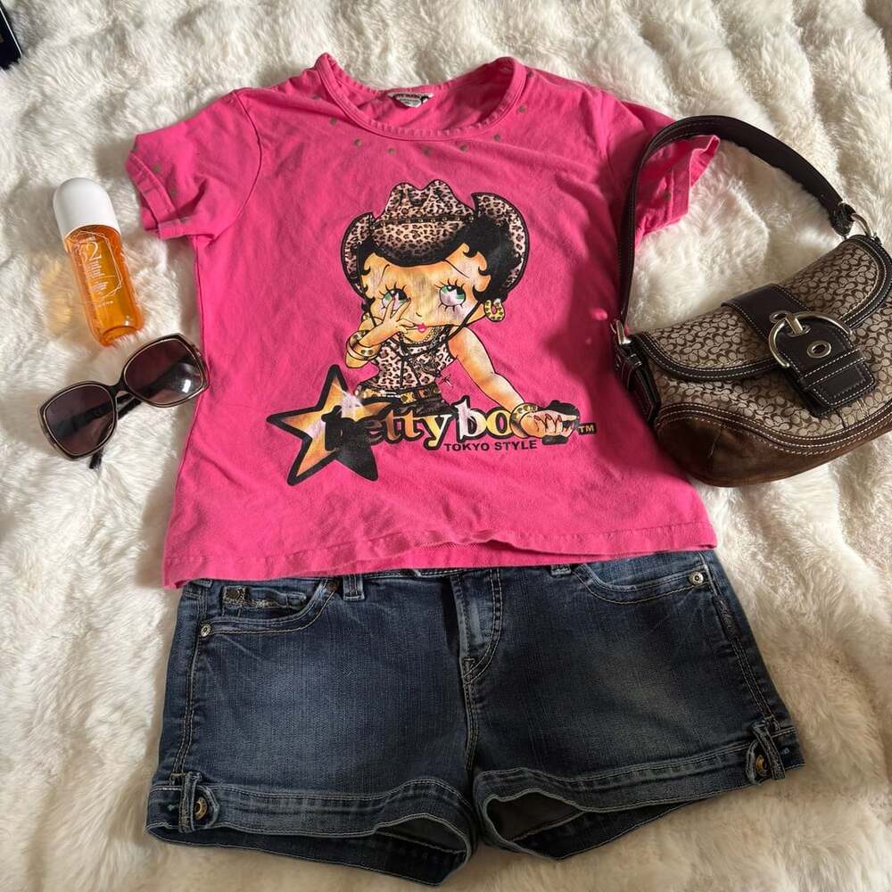 Betty Boop Cowgirl Star Graphic T-Shirt Size 15 Pink